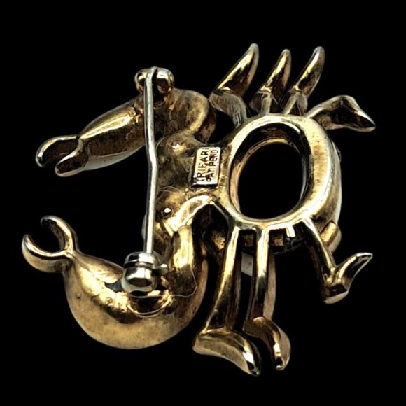 Trifari Crab Brooch Figural Pin White Rhinestone Cabochon Gold Tone Vintage Cost - Picture 9 of 11